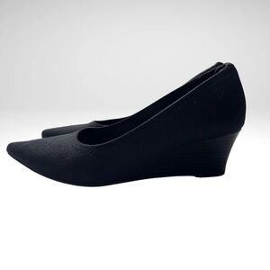 Women’s Pointed Toe Wedges